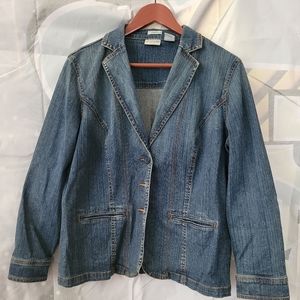 (3141-12) St. John’s Bay Denim Blazer 1x Stretch, button front,